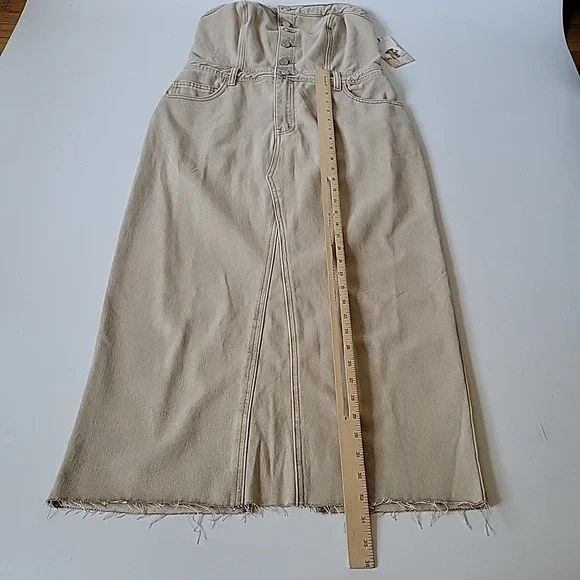 Sincerely Jules Strapless Square Neck Denim Midi Pencil Dress Beige NEW Neutral - Picture 9 of 12